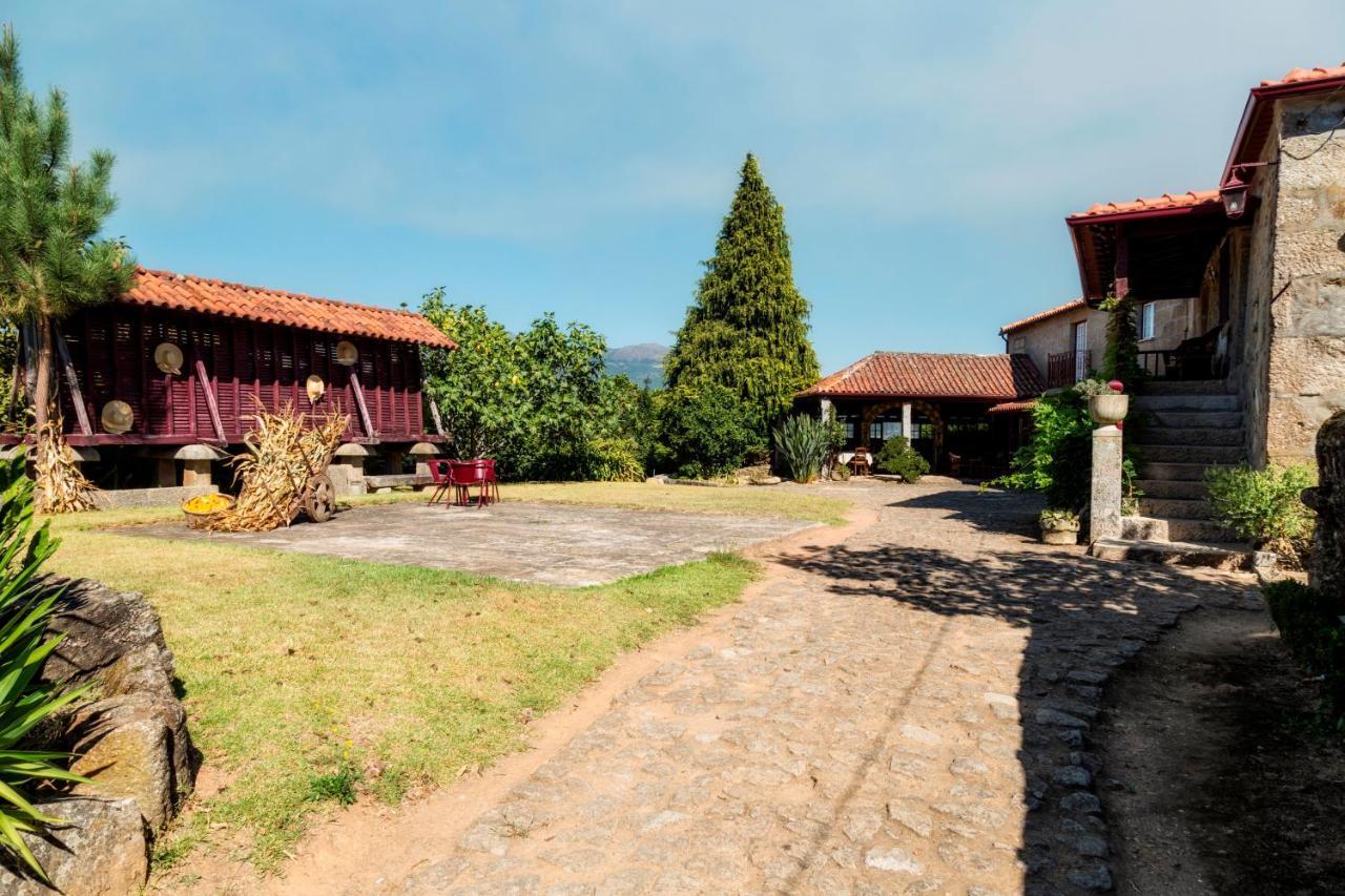 Gasthaus Quinta Da Aldeia Ponte de Lima Exterior foto
